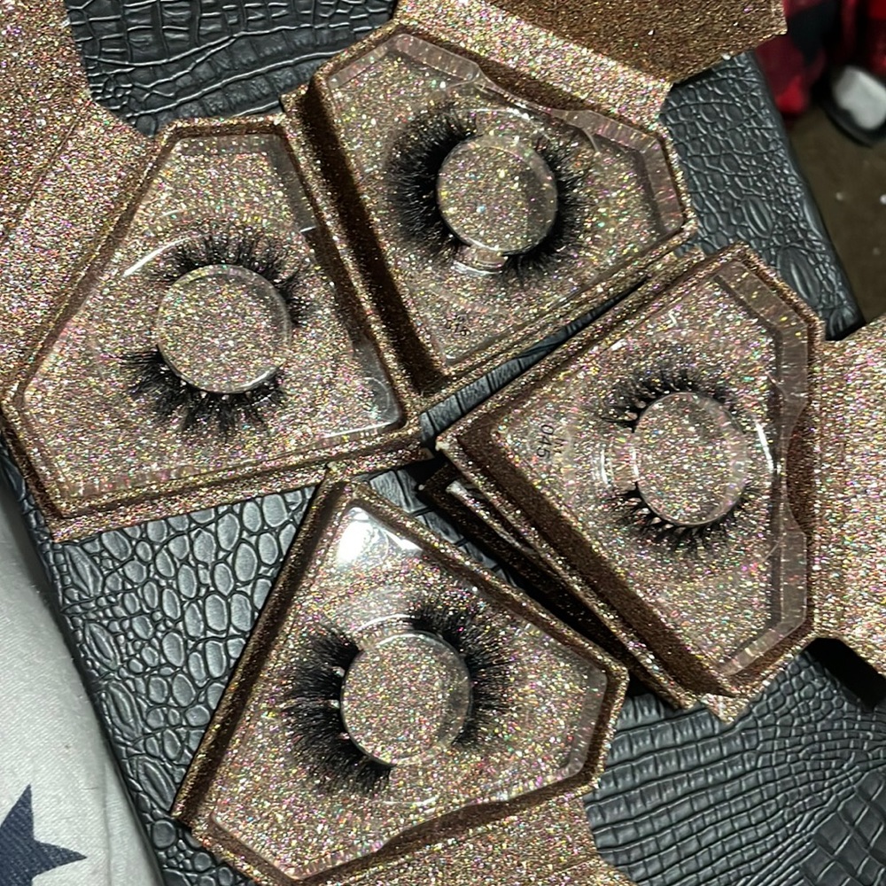Eyelashes